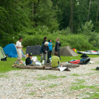 campement au loin camping et canoe Ariège